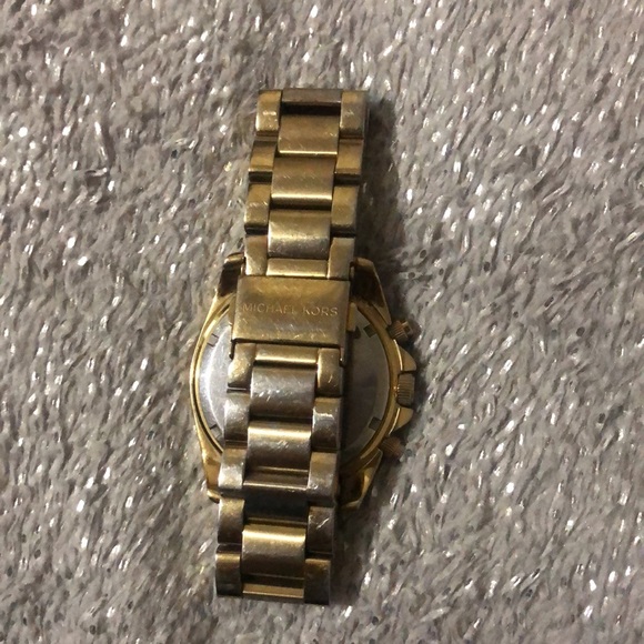 Micheal Kors gold watch jewelry women accessories MK - Picture 4 of 5